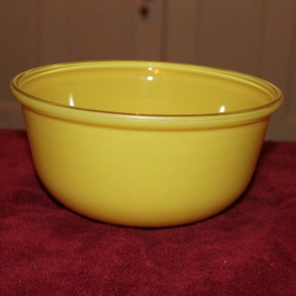 Vintage Yellow Glass Mixing Bowl - Picture 1 of 4